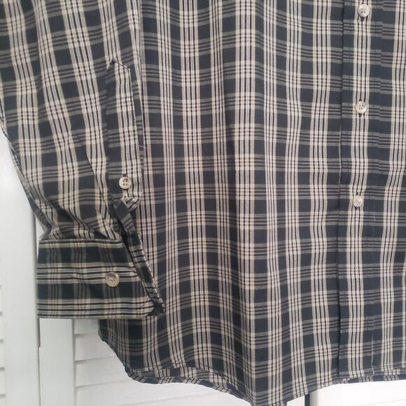 Sutter & Grant Button Down Shirt Men's Large Tall Plaid Black Tan Poly Cotton - Picture 3 of 8